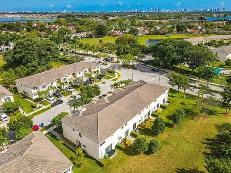 311 NE 194th Lane Miami FL 33179