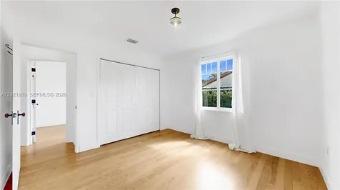 6415 SW 39th Street Miami FL 33155