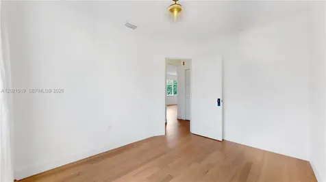 6415 SW 39th Street Miami FL 33155