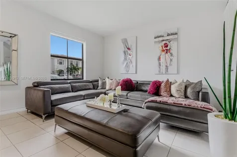 10009 SW 228th Terrace Miami FL 33190