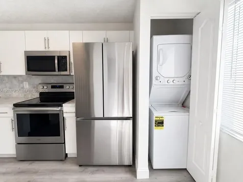 14057 SW 121st Place Miami FL 33186