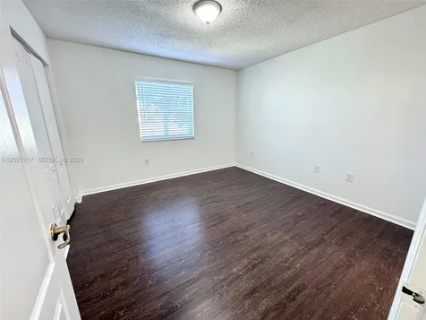 14057 SW 121st Place Miami FL 33186