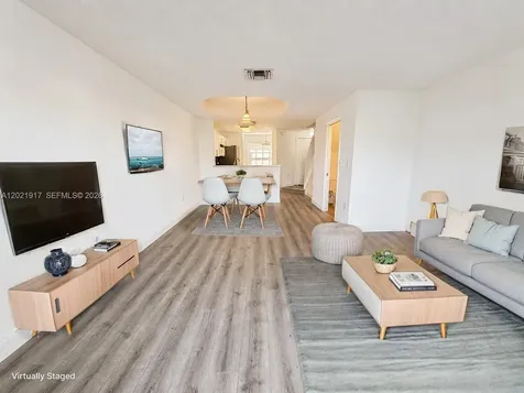 14057 SW 121st Place Miami FL 33186