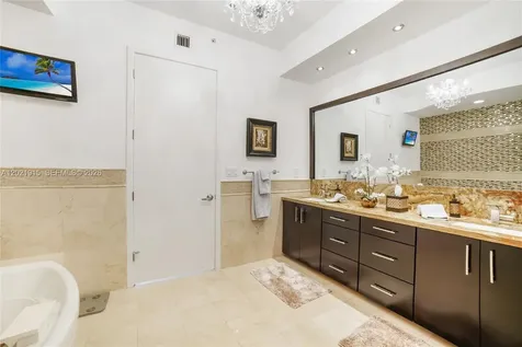 18101 Collins Avenue Sunny Isles Beach FL 33160