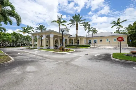 2885 SE 1st Drive Homestead FL 33033
