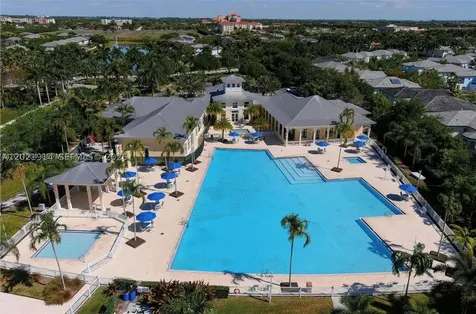 2885 SE 1st Drive Homestead FL 33033