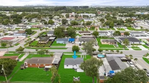 3521 NW 171st Terrace Miami Gardens FL 33056