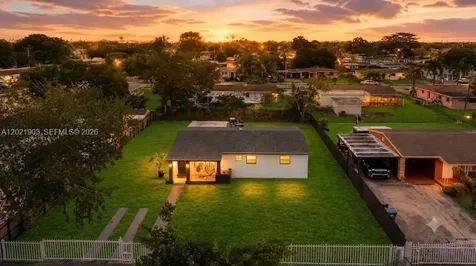 3521 NW 171st Terrace Miami Gardens FL 33056
