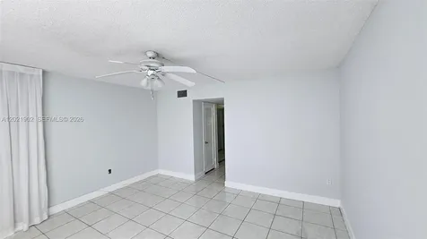 1750 NE 191st Street Miami FL 33179