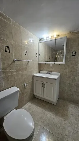 1750 NE 191st Street Miami FL 33179