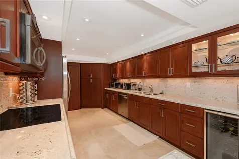 1121 Crandon Boulevard Key Biscayne FL 33149
