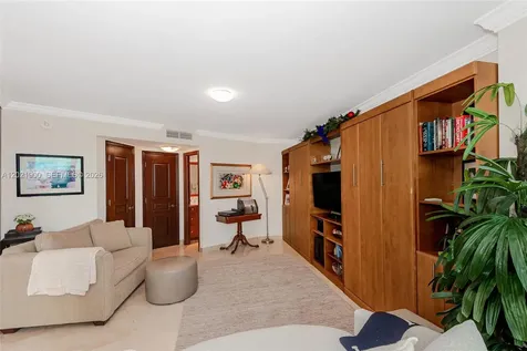 1121 Crandon Boulevard Key Biscayne FL 33149