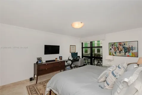 1121 Crandon Boulevard Key Biscayne FL 33149