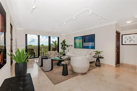 1121 Crandon Boulevard Key Biscayne FL 33149