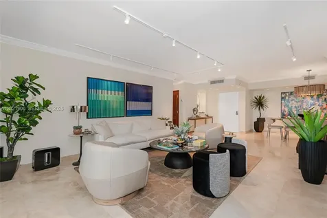 1121 Crandon Boulevard Key Biscayne FL 33149