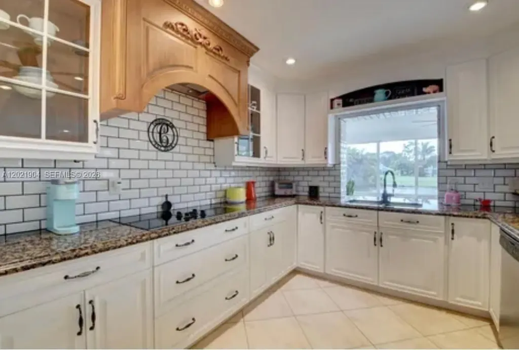 3324 Lakeview Boulevard Delray Beach FL 33445