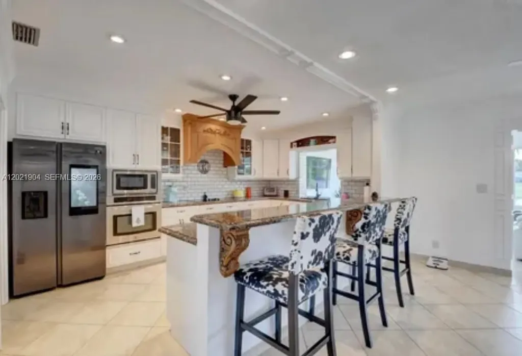 3324 Lakeview Boulevard Delray Beach FL 33445