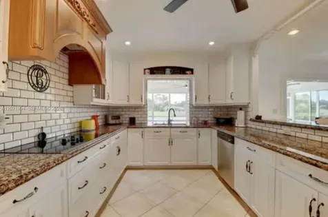 3324 Lakeview Boulevard Delray Beach FL 33445