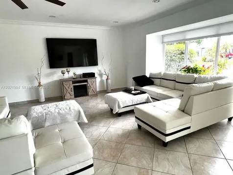 3324 Lakeview Boulevard Delray Beach FL 33445