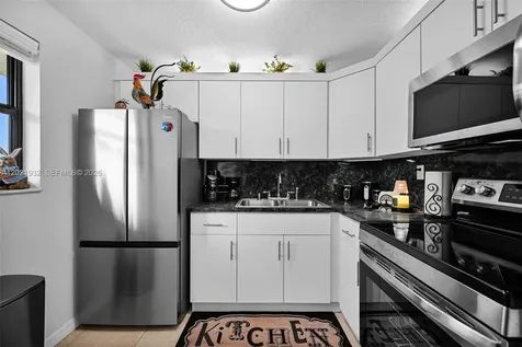 1334 Collins Avenue Miami Beach FL 33139