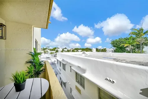 1334 Collins Avenue Miami Beach FL 33139