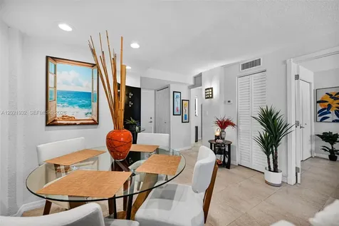 1334 Collins Avenue Miami Beach FL 33139