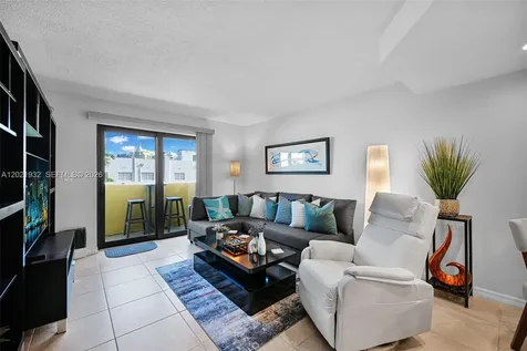 1334 Collins Avenue Miami Beach FL 33139