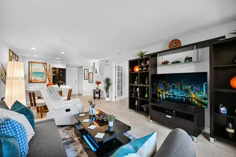 1334 Collins Avenue Miami Beach FL 33139