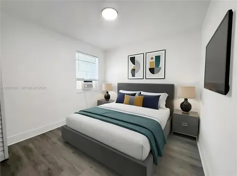 220 NW 11th Terrace Miami FL 33136