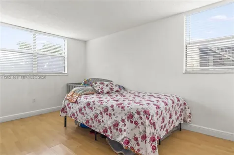 1800 SW 81st Avenue North Lauderdale FL 33068