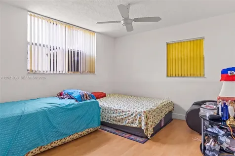 1800 SW 81st Avenue North Lauderdale FL 33068