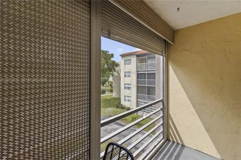 1800 SW 81st Avenue North Lauderdale FL 33068