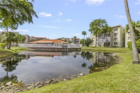 1800 SW 81st Avenue North Lauderdale FL 33068