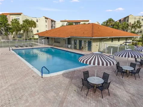 1800 SW 81st Avenue North Lauderdale FL 33068