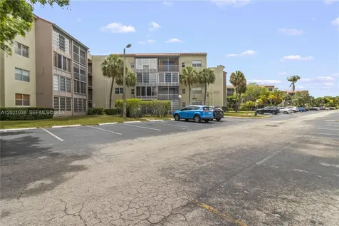 1800 SW 81st Avenue North Lauderdale FL 33068