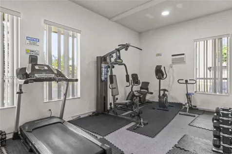 1800 SW 81st Avenue North Lauderdale FL 33068