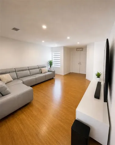16342 SW 45th Terrace Miami FL 33185