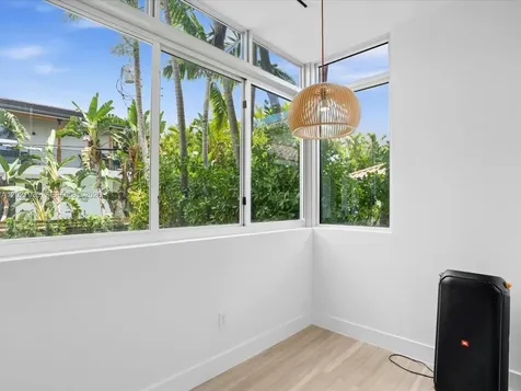 125 Hampton Lane Key Biscayne FL 33149