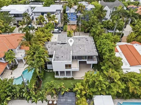 125 Hampton Lane Key Biscayne FL 33149
