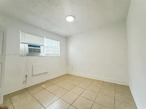 220 NW 11th Terrace Miami FL 33136