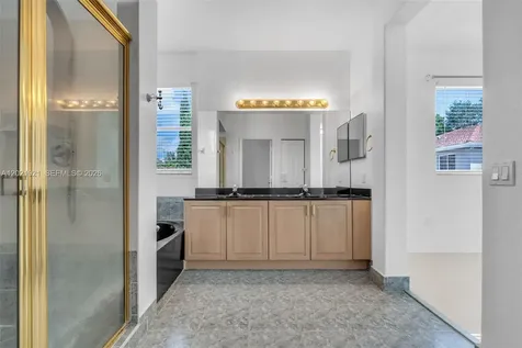 5175 NW 108th Place Doral FL 33178