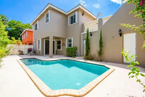 5175 NW 108th Place Doral FL 33178
