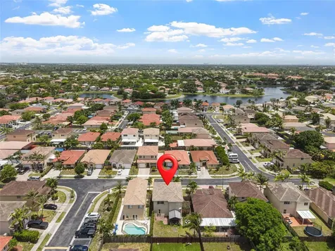 8956 SW 215th Terrace Cutler Bay FL 33189