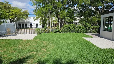 424 NE 63rd Street Miami FL 33138