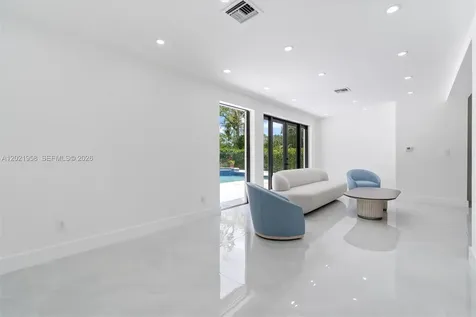 7011 Hialeah Lane Parkland FL 33067