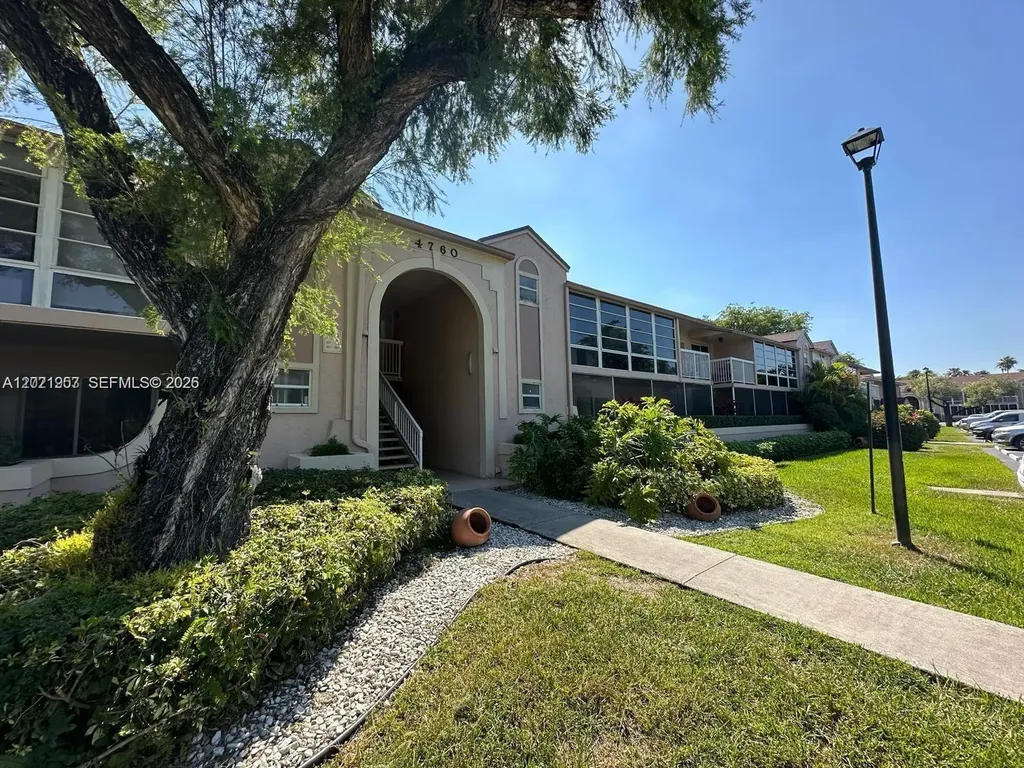 4760 NW 102nd Avenue Doral FL 33178