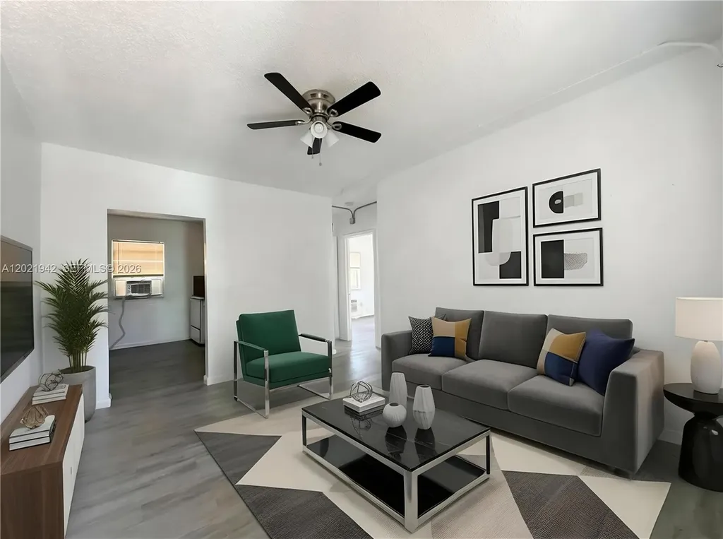 1117 NW 3rd Avenue Miami FL 33136