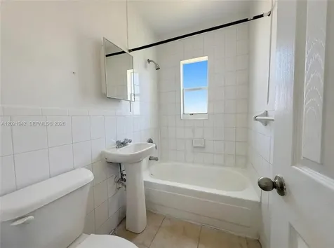 1117 NW 3rd Avenue Miami FL 33136
