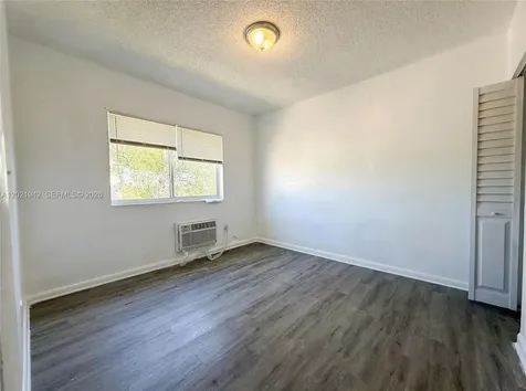 1117 NW 3rd Avenue Miami FL 33136