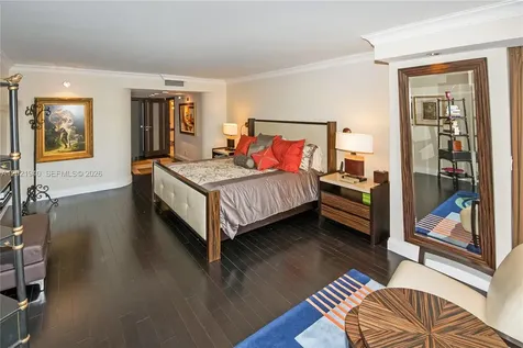2200 S Ocean Lane Fort Lauderdale FL 33316